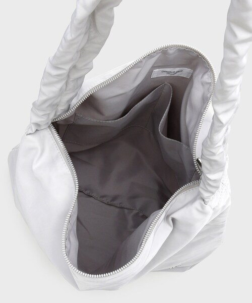 OPAQUE.CLIP（オペークドットクリップ）の「ドロストフリルハンドルA4ショルダー（ショルダーバッグ・レディース・ライトグレー/ブロンズ/ブラック/ベージュ・00）」の20枚目の写真