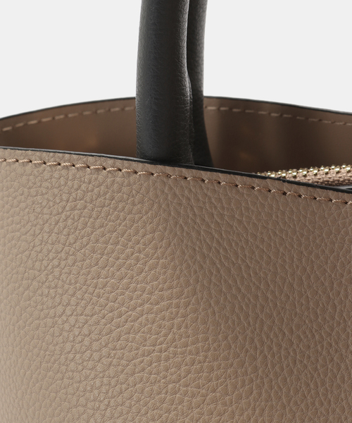 LE TALON(ルタロン)の「LETALON バイカラートート(トートバッグ・レディース・ブラック/ベージュ/アイボリー・FREE)」の17枚目の写真