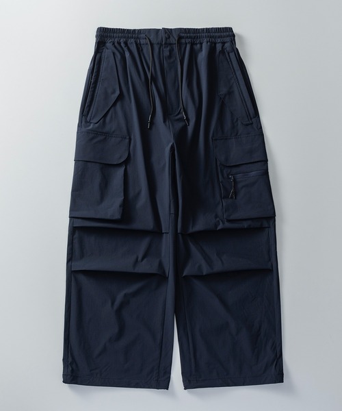 +phenix（プラスフェニックス）の「+phenix(プラスフェニックス) TECH WIDE CARGO PANTS / テック ワイド カーゴパンツ（カーゴパンツ・メンズ・ブラック/ネイビー・XL/L/M）」の2枚目の写真