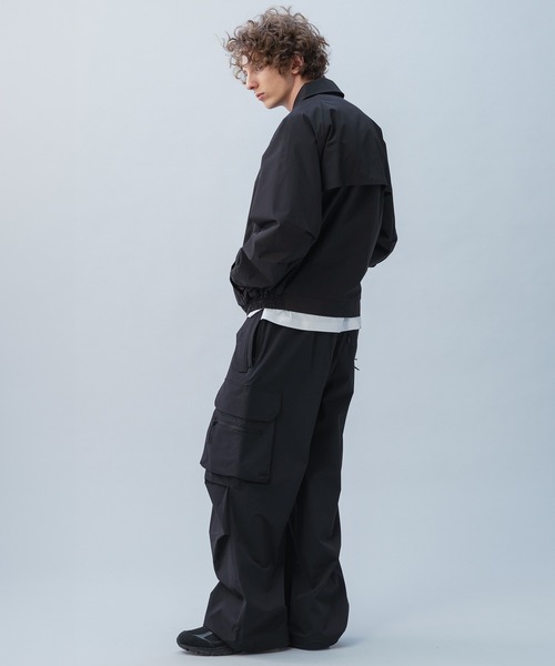 +phenix（プラスフェニックス）の「+phenix(プラスフェニックス) TECH WIDE CARGO PANTS / テック ワイド カーゴパンツ（カーゴパンツ・メンズ・ブラック/ネイビー・XL/L/M）」の9枚目の写真
