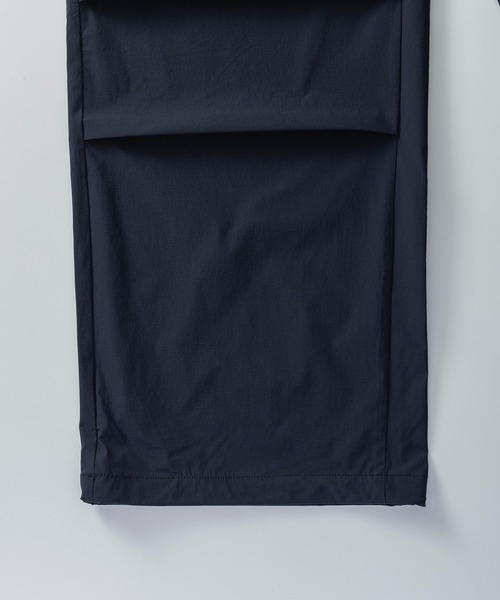 +phenix（プラスフェニックス）の「+phenix(プラスフェニックス) TECH WIDE CARGO PANTS / テック ワイド カーゴパンツ（カーゴパンツ・メンズ・ブラック/ネイビー・XL/L/M）」の16枚目の写真