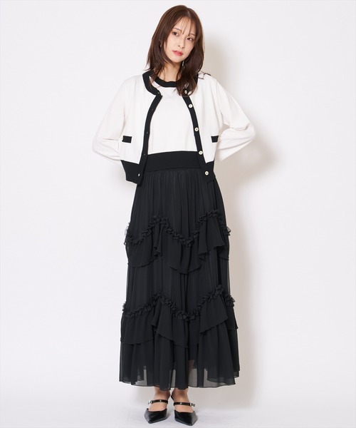 AND COUTURE(アンドクチュール)の「バイカラーニットアンサンブル(カーディガン/ボレロ・レディース・オフホワイト/ネイビー/ピンク/グリーン・FREE)」の7枚目の写真