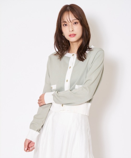 AND COUTURE(アンドクチュール)の「バイカラーニットアンサンブル(カーディガン/ボレロ・レディース・オフホワイト/ネイビー/ピンク/グリーン・FREE)」の22枚目の写真