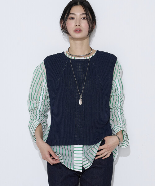 K.T KIYOKO TAKASE(キヨコタカセ)の「和紙混ドライタッチ ニットジレ(ベスト・レディース・ネイビー/ベージュ・FREE)」の1枚目の写真