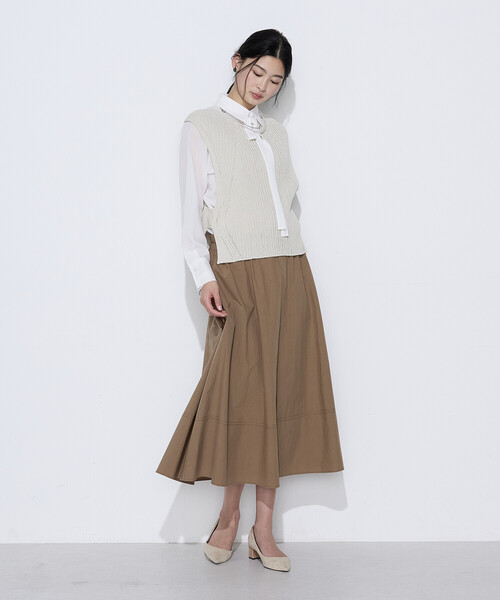 K.T KIYOKO TAKASE(キヨコタカセ)の「和紙混ドライタッチ ニットジレ(ベスト・レディース・ネイビー/ベージュ・FREE)」の8枚目の写真