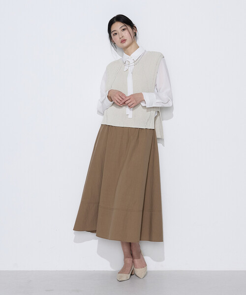 K.T KIYOKO TAKASE(キヨコタカセ)の「和紙混ドライタッチ ニットジレ(ベスト・レディース・ネイビー/ベージュ・FREE)」の9枚目の写真