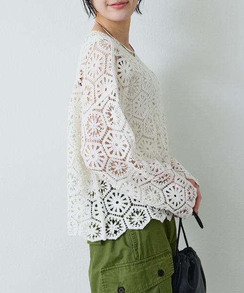 PUAL CE CIN（ピュアルセシン）の「かぎ針編み風2WAYカーディガン（カーディガン/ボレロ・レディース・チャコールグレー/オフホワイト・FREE）」の3枚目の写真