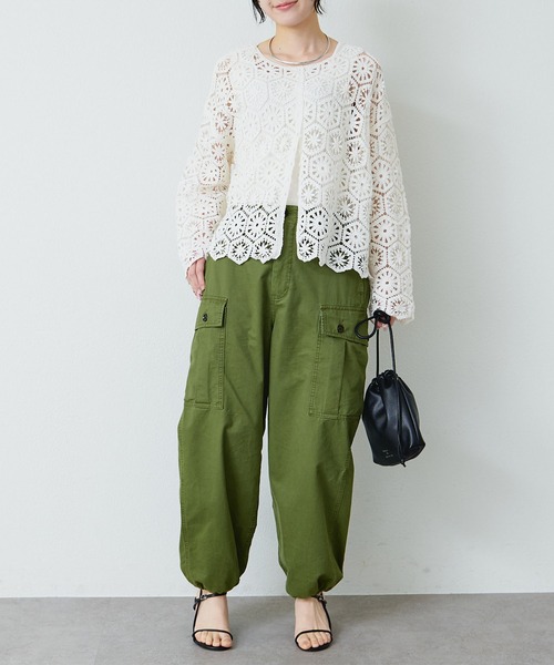 PUAL CE CIN（ピュアルセシン）の「かぎ針編み風2WAYカーディガン（カーディガン/ボレロ・レディース・チャコールグレー/オフホワイト・FREE）」の5枚目の写真