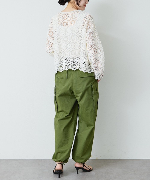 PUAL CE CIN（ピュアルセシン）の「かぎ針編み風2WAYカーディガン（カーディガン/ボレロ・レディース・チャコールグレー/オフホワイト・FREE）」の7枚目の写真