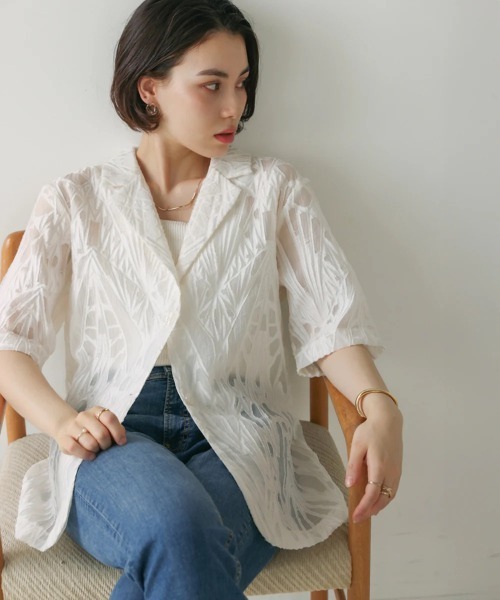 Bou Jeloud(ブージュルード)の「シアーレース五分袖ジャケット(テーラードジャケット・レディース・オフホワイト/ブラック・MEDIUM)」の3枚目の写真