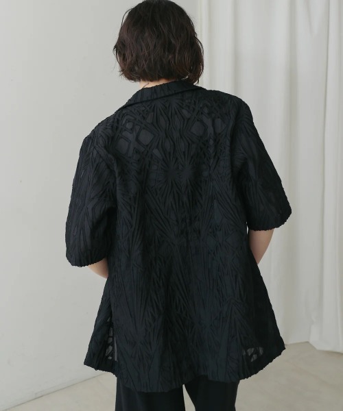 Bou Jeloud(ブージュルード)の「シアーレース五分袖ジャケット(テーラードジャケット・レディース・オフホワイト/ブラック・MEDIUM)」の22枚目の写真