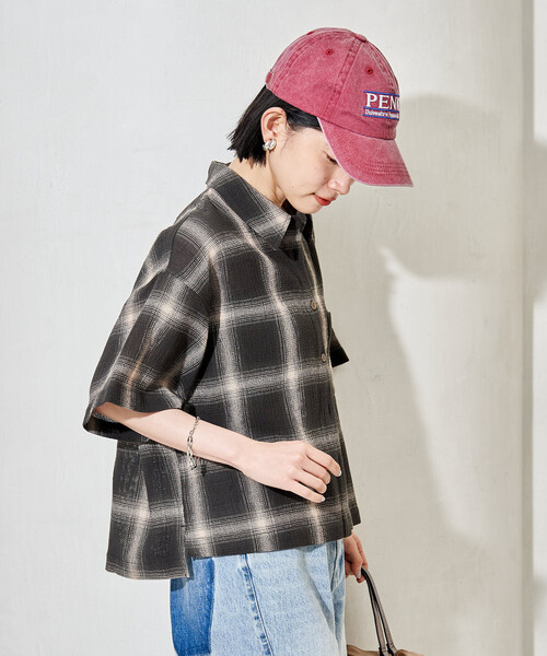 FREAK'S STORE(フリークスストア)の「カラミコットン チェック 半袖シャツ/オンブレチェックシャツ<セットアップ対応>(シャツ/ブラウス・レディース・サックスブルー/チャコール/ライトグレー・フリ-)」の12枚目の写真