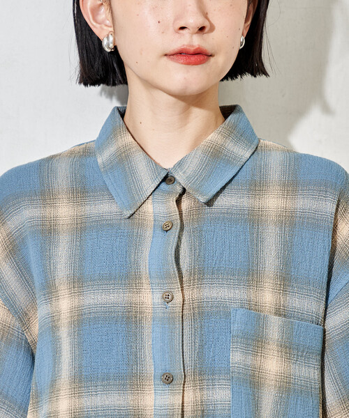 FREAK'S STORE(フリークスストア)の「カラミコットン チェック 半袖シャツ/オンブレチェックシャツ<セットアップ対応>(シャツ/ブラウス・レディース・サックスブルー/チャコール/ライトグレー・フリ-)」の16枚目の写真