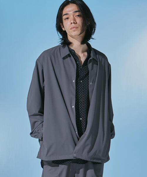 URBAN RESEARCH DOORS（アーバンリサーチドアーズ）の「『UR TECH』サマシェア ロングスリーブシャツカーディガン（カーディガン/ボレロ・メンズ・グリーン系その他/ブラック/グレー/チャコールグレー・MEDIUM/X-LARGE/LARGE）」の18枚目の写真