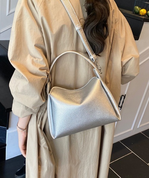 Ritzy(リッツィー)の「2way フェイクレザー スクエア ハンドバッグ ショルダーバッグ(ショルダーバッグ・レディース・シルバー/ブラック/ホワイト/モカ・FREE)」の11枚目の写真