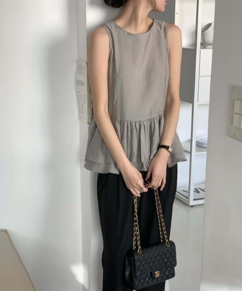 FREE STYLISTS(フリー スタイリスト)の「YUGA_YGMC Frilled tiered blouse(Tシャツ/カットソー・レディース・ブラック/オフホワイト/グレー・FREE)」の18枚目の写真