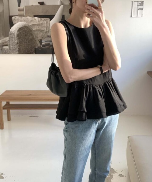 FREE STYLISTS(フリー スタイリスト)の「YUGA_YGMC Frilled tiered blouse(Tシャツ/カットソー・レディース・ブラック/オフホワイト/グレー・FREE)」の8枚目の写真