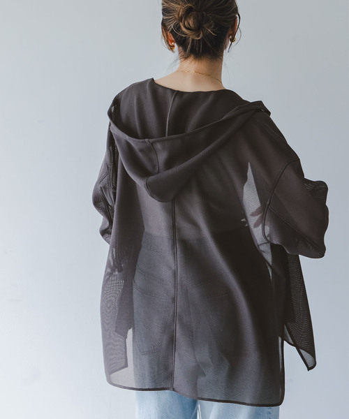 Noble（ノーブル）の「ブリーズメッシュフードシャツ（シャツ/ブラウス・レディース・スミクロ/アイボリー・FREE）」の21枚目の写真