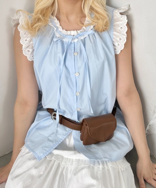 SOLLON.（ソルロン）の「レースフリルリボンタンクブラウス（シャツ/ブラウス・レディース・ブルー系その他/ホワイト/ライトブルー/ブラック系その他・FREE）」の3枚目の写真