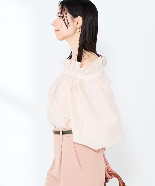NOLLEY’S Sophi(ノーリーズソフィ)の「ウォッシャブルシアーシルクワッシャーオフショルブラウス(シャツ/ブラウス・レディース・キャメル/ブラック/ベビーピンク・38)」の15枚目の写真
