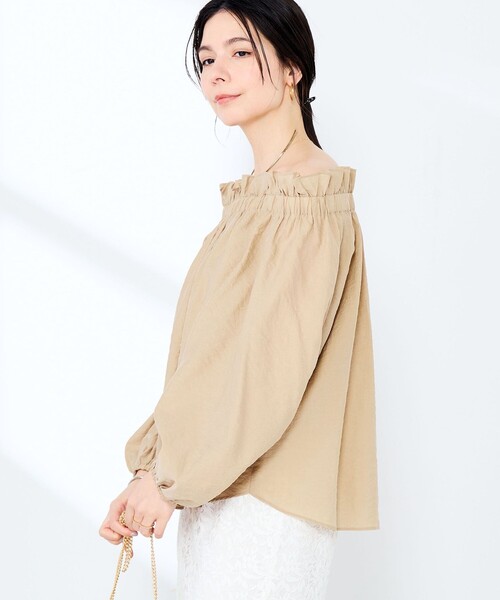 NOLLEY’S Sophi(ノーリーズソフィ)の「ウォッシャブルシアーシルクワッシャーオフショルブラウス(シャツ/ブラウス・レディース・キャメル/ブラック/ベビーピンク・38)」の20枚目の写真