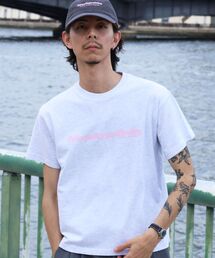 FFEIN（フェイン）の「【FFEIN（フェイン）】センタープリントロゴショート丈Tシャツ / Tシャツ クルーネック 半袖 プリント（Tシャツ/カットソー）」