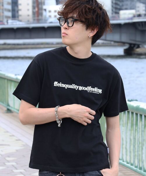 FFEIN（フェイン）の「【FFEIN（フェイン）】センタープリントロゴショート丈Tシャツ / Tシャツ クルーネック 半袖 プリント（Tシャツ/カットソー・メンズ・ブラック/ホワイト/ネイビー/アッシュグレー/ライトブルー/ブルー・X-LARGE/LARGE/MEDIUM/SMALL）」の8枚目の写真