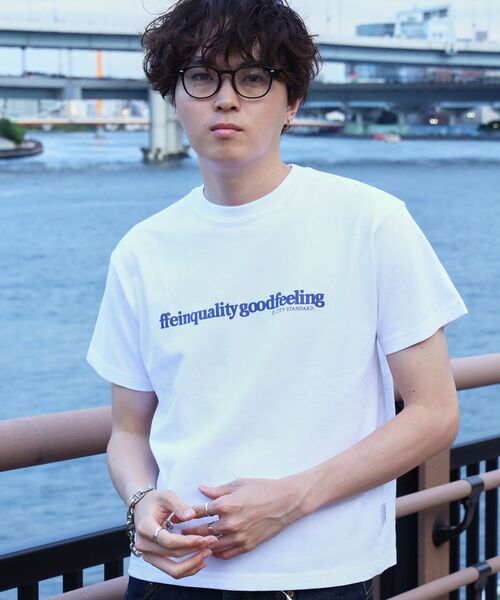FFEIN（フェイン）の「【FFEIN（フェイン）】センタープリントロゴショート丈Tシャツ / Tシャツ クルーネック 半袖 プリント（Tシャツ/カットソー・メンズ・ブラック/ホワイト/ネイビー/アッシュグレー/ライトブルー/ブルー・X-LARGE/LARGE/MEDIUM/SMALL）」の14枚目の写真
