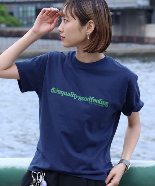 FFEIN（フェイン）の「【FFEIN（フェイン）】センタープリントロゴショート丈Tシャツ / Tシャツ クルーネック 半袖 プリント（Tシャツ/カットソー・メンズ・ブラック/ホワイト/ネイビー/アッシュグレー/ライトブルー/ブルー・X-LARGE/LARGE/MEDIUM/SMALL）」の22枚目の写真