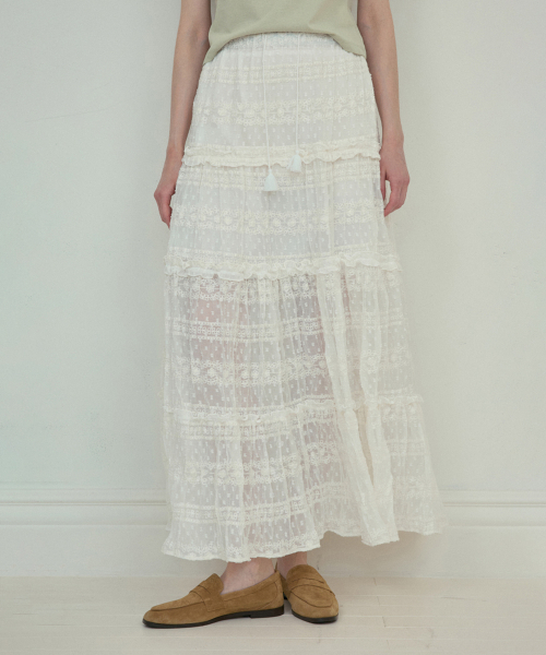 OURNOSTALGIA（アワー ノスタルジア）の「Lace shirring cancan skirt_White(O25-SK06)（スカート・レディース・ホワイト・FREE）」の2枚目の写真
