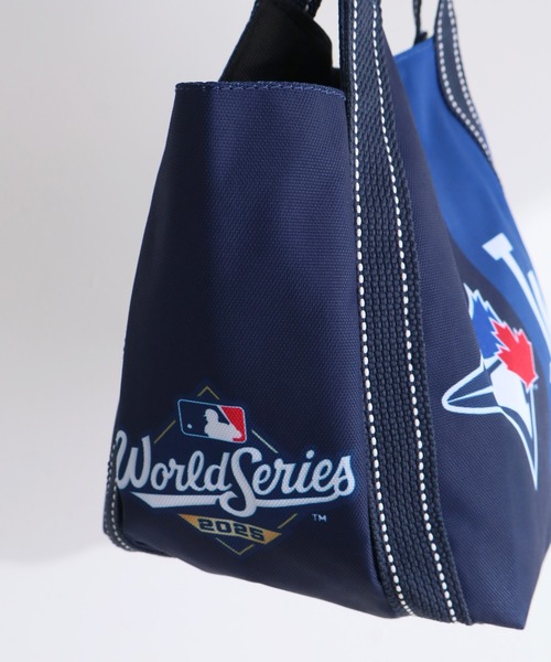 CORPUS TOKYO(コーパス トーキョー)の「【MLB/メジャーリーグベースボール】ワールドシリーズデザイン ミニトートバッグ(トートバッグ・メンズ・ブルー系・FREE)」の2枚目の写真