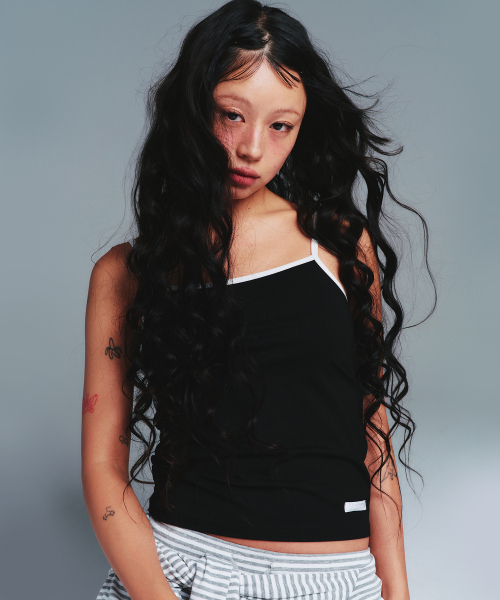 AMESWORLDWIDE(アメスワールドワイド)の「CLASSIC SQUARE SLEEVELESS BLACK(Tシャツ/カットソー・レディース・その他・FREE)」の9枚目の写真