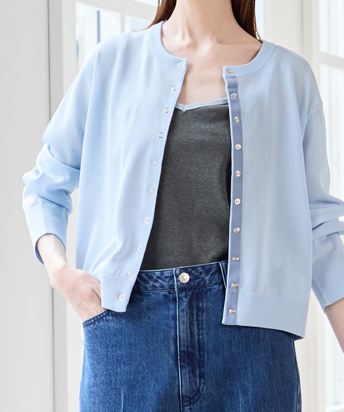 U by SPICK&SPAN（ユーバイスピックアンドスパン）の「LOW CLASSIC Lc / ロウ クラシック エルシー SILKET CAMISOLE（キャミソール・レディース・ネイビー/ブラック系その他・SMALL）」の4枚目の写真