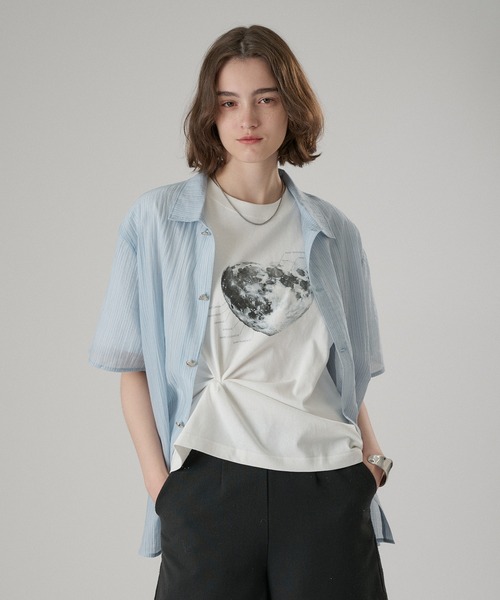 ONCILY(オンシェリー)の「26SS ASSORT GRAPHIC T-SHIRT / アソートグラフィックTシャツ(Tシャツ/カットソー・メンズ・ホワイト系その他/ネイビー/ブラック系その他/オフホワイト/ライトブルー/ブラック・LARGE/MEDIUM/SMALL)」の13枚目の写真