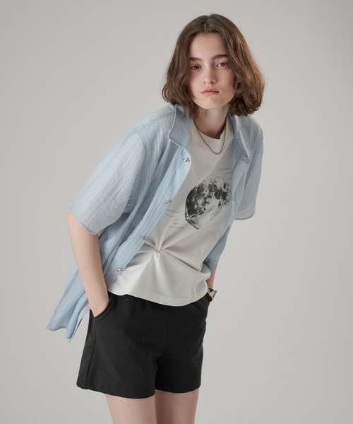 ONCILY(オンシェリー)の「26SS ASSORT GRAPHIC T-SHIRT / アソートグラフィックTシャツ(Tシャツ/カットソー・メンズ・ホワイト系その他/ネイビー/ブラック系その他/オフホワイト/ライトブルー/ブラック・LARGE/MEDIUM/SMALL)」の16枚目の写真