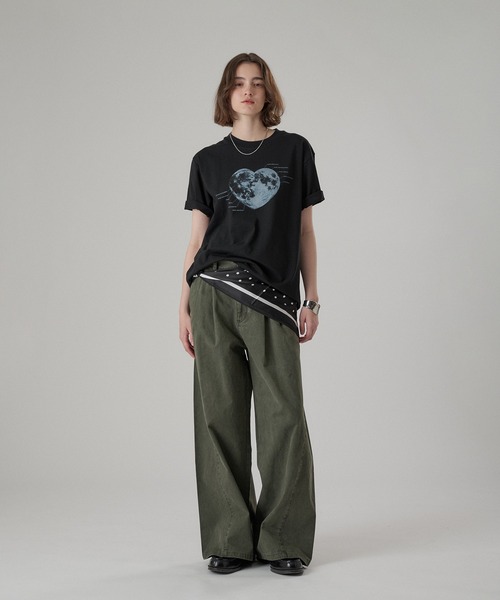 ONCILY(オンシェリー)の「26SS ASSORT GRAPHIC T-SHIRT / アソートグラフィックTシャツ(Tシャツ/カットソー・メンズ・ホワイト系その他/ネイビー/ブラック系その他/オフホワイト/ライトブルー/ブラック・LARGE/MEDIUM/SMALL)」の10枚目の写真