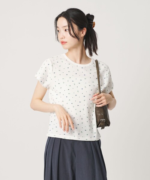 BEAUTY&YOUTH UNITED ARROWS(ビューティーアンドユースユナイテッドアローズ)の「フラワー ワッフル ショートスリーブTシャツ(Tシャツ/カットソー・レディース・オレンジ/コバルトブルー/ライトブルー・FREE)」の10枚目の写真