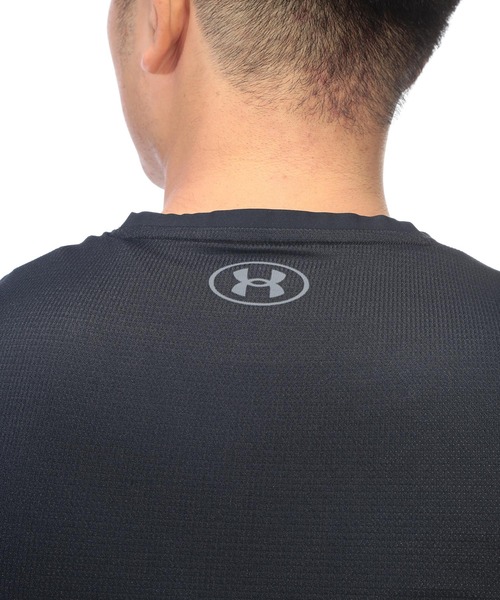 UNDER ARMOUR(アンダーアーマー)の「コンプレッション Tシャツ 半袖 メンズ 大きいサイズ UA COOL アイソチル ショートスリーブ シャツ UNDER ARMOUR (アンダーアーマー)(Tシャツ/カットソー・メンズ・ブラック/グレー・3XL/5XL/4XL)」の6枚目の写真