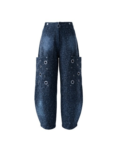 TAJEN:T（タジェント）の「【TAJEN:T】NEEDLE PUNCH EYELET CURVE DENIM/ニードルパンチアイレットカーブデニム（デニムパンツ・レディース・ブルー/ブラック・2/1）」の4枚目の写真