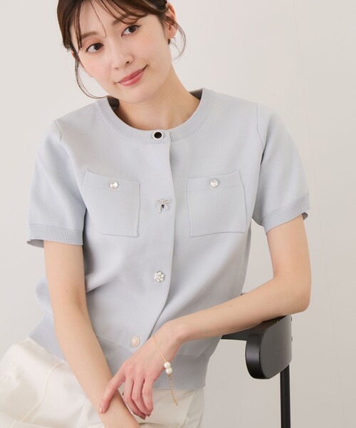 Jayro(ジャイロ)の「アソートボタン半袖カーディガン(ニット/セーター・レディース・ライトグレー/ホワイト系その他/ブラック/ピンク・M)」の4枚目の写真