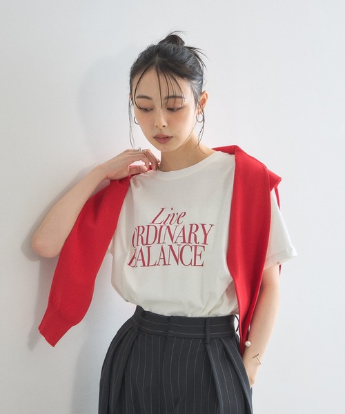 &. NOSTALGIA(アンドドットノスタルジア)の「【汗染み防止加工】カラーロゴTシャツ(Tシャツ/カットソー・レディース・オフホワイト/グレー・M)」の5枚目の写真