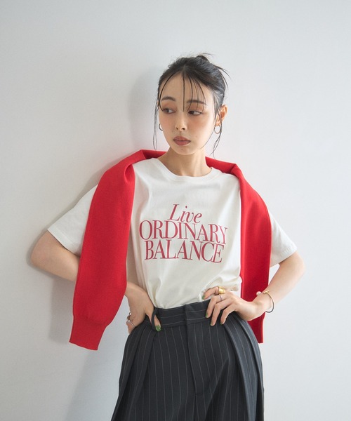 &. NOSTALGIA(アンドドットノスタルジア)の「【汗染み防止加工】カラーロゴTシャツ(Tシャツ/カットソー・レディース・オフホワイト/グレー・M)」の6枚目の写真