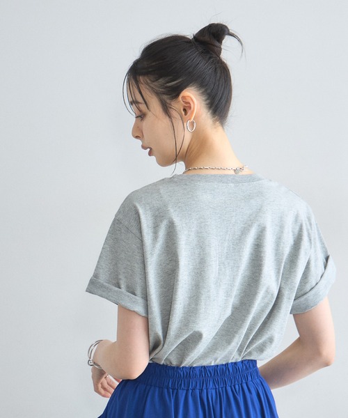 &. NOSTALGIA(アンドドットノスタルジア)の「【汗染み防止加工】カラーロゴTシャツ(Tシャツ/カットソー・レディース・オフホワイト/グレー・M)」の10枚目の写真