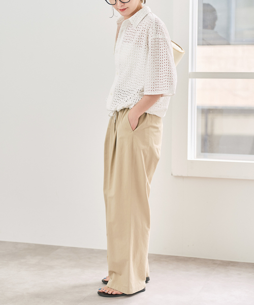 Spick & Span(スピックアンドスパン)の「《セットアップ可》カットワークエンブロイダリーハーフスリーブシャツ(シャツ/ブラウス・レディース・ホワイト系その他/ブラック・FREE)」の13枚目の写真