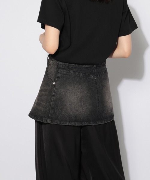 PAGEBOY(ページボーイ)の「デニムベルトスカート【パンツレイヤード&ビスチェでも使える2WAY仕様】(ベルト・レディース・ブラック/ブルー・FREE)」の8枚目の写真
