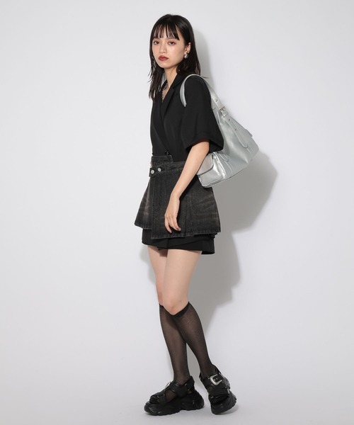 PAGEBOY(ページボーイ)の「デニムベルトスカート【パンツレイヤード&ビスチェでも使える2WAY仕様】(ベルト・レディース・ブラック/ブルー・FREE)」の10枚目の写真