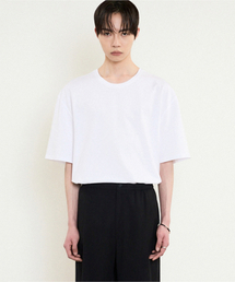 TNGT（ティーエヌジーティー）の「エッセンシャル ラウンドネック Tシャツ（ホワイト）TNTS5E206WT（Tシャツ/カットソー）」