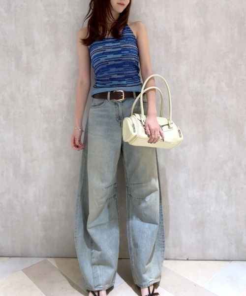 MOUSSY（マウジー）の「MIX YARN HALTER KNIT トップス（ニット/セーター・レディース・ブルー/ピンク/ベージュ・FREE）」の4枚目の写真