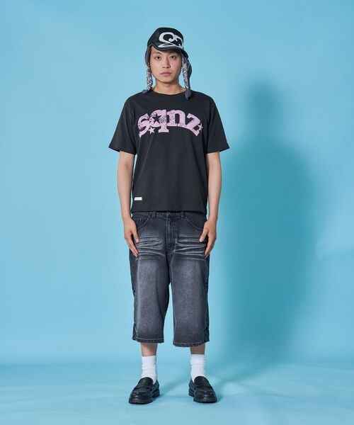 SEQUENZ（シークエンズ）の「※WEB限定 / ユニセックス / ロゴ加工風スタッズ半袖Tシャツ / sqnzstuds faint logo tee（Tシャツ/カットソー・メンズ・ホワイト/ライトブルー/ブラック/その他5・SMALL/MEDIUM/LARGE）」の18枚目の写真