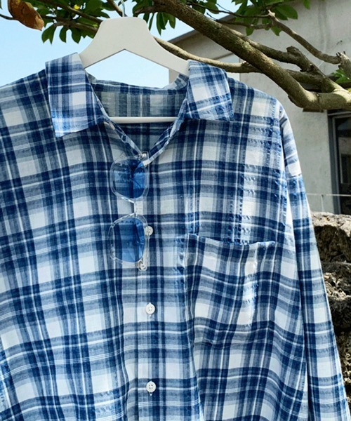 NOWLE（ノウル）の「【NOWLE】ルーズシルエット チェック柄 長袖シャツ / ヴィンテージライク オンブレ マドラスチェックシャツ（シャツ/ブラウス・メンズ・ブルー・LARGE/MEDIUM）」の18枚目の写真